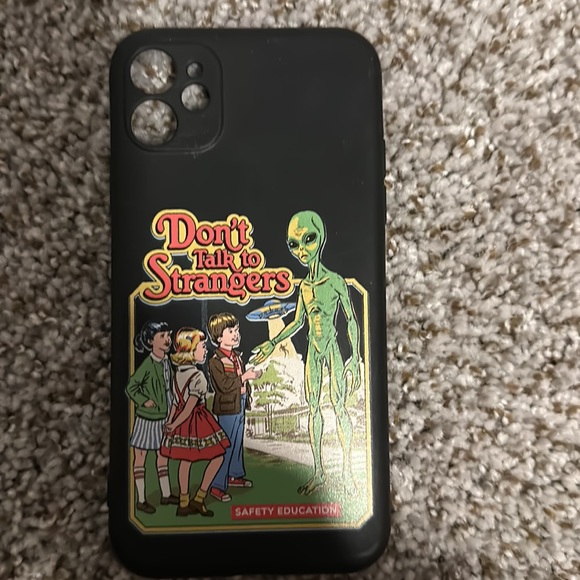 iPhone 11 cases - Picture 3 of 10